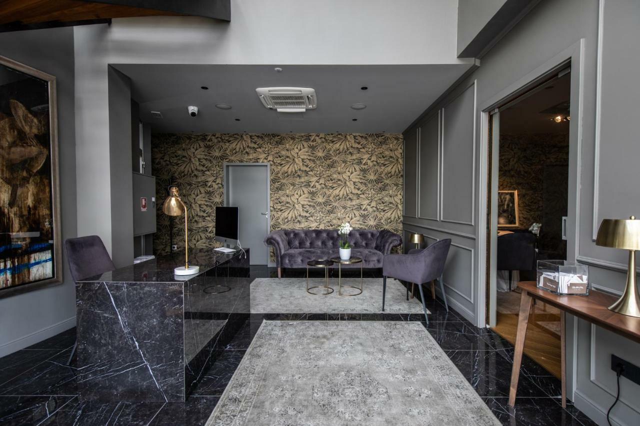 Dam Boutique Hotel & Restaurant Nova Gorica Bagian luar foto